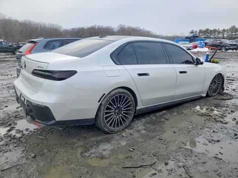 2025 Bmw 7 Series, VIN WBA33EH07SCU89923. Фото 3 з 6 з аукціону Copart. Каталог авто зі США OpenDataCar.