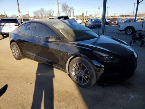 2021 Tesla Model 3, VIN 5YJ3E1EAXMF928783. Фото 4 з 6 з аукціону Copart. Каталог авто зі США OpenDataCar.