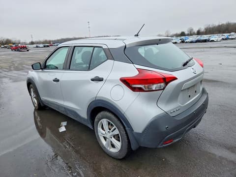 2020 Nissan Kicks, VIN 3N1CP5BV1LL512990. Photo 2 of 6 from Copart auction. OpenDataCar US salvage catalog.