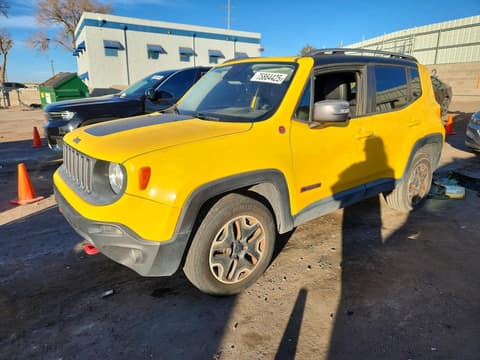 2015 Jeep Renegade, VIN ZACCJBCT4FPC16125. Фото 1 з 6 з аукціону Copart. Каталог авто зі США OpenDataCar.