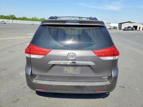 2013 Toyota Sienna, VIN 5TDYK3DC2DS291963. Фото 6 з 6 з аукціону Copart. Каталог авто зі США OpenDataCar.