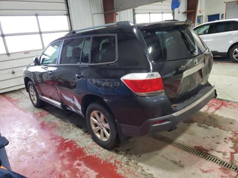 2013 Toyota Highlander, VIN 5TDBK3EH3DS201574. Zdjęcie 2 z 6 z aukcji Copart. Katalog aut z USA OpenDataCar.