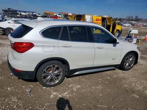 2017 Bmw X1, VIN WBXHT3C31H5F79084. Фото 3 з 6 з аукціону Copart. Каталог авто зі США OpenDataCar.