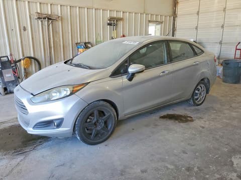 2015 Ford Fiesta, VIN 3FADP4BJ7FM104961. Фото 1 з 6 з аукціону Copart. Каталог авто зі США OpenDataCar.
