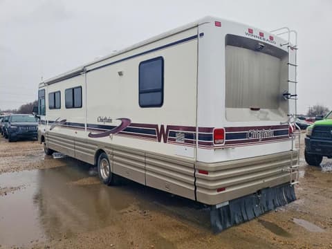 1999 Ford F-550 Super Duty, VIN 3FCNF53S1XJA33354. Фото 3 з 6 з аукціону Copart. Каталог авто зі США OpenDataCar.