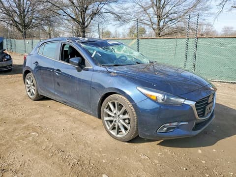 2018 Mazda 3, VIN 3MZBN1M38JM266799. Фото 4 з 6 з аукціону Copart. Каталог авто зі США OpenDataCar.