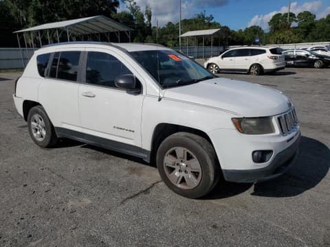 2014 Jeep Compass, VIN 1C4NJCBA5ED573793. Фото 4 з 6 з аукціону Copart. Каталог авто зі США OpenDataCar.