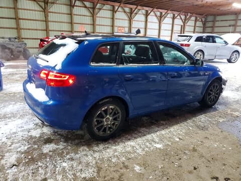 2013 Audi A3, VIN WAUFECFMXDA027114. Zdjęcie 3 z 6 z aukcji Copart. Katalog aut z USA OpenDataCar.