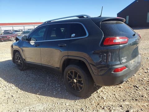 2018 Jeep Cherokee, VIN 1C4PJMLX4JD576499. Фото 2 з 6 з аукціону Copart. Каталог авто зі США OpenDataCar.