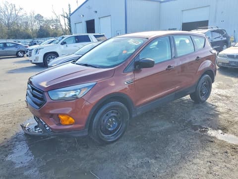 2018 Ford Escape, VIN 1FMCU0F79JUA98585. Фото 1 з 6 з аукціону Copart. Каталог авто зі США OpenDataCar.