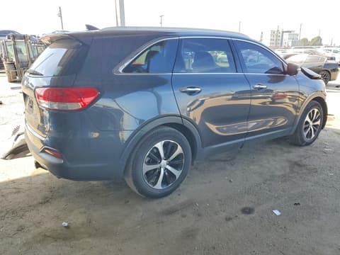 2017 Kia Sorento, VIN 5XYPH4A58HG320374. Фото 3 з 6 з аукціону Copart. Каталог авто зі США OpenDataCar.