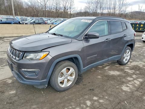 2018 Jeep Compass, VIN 3C4NJDBB5JT113424. Фото 1 з 6 з аукціону Copart. Каталог авто зі США OpenDataCar.