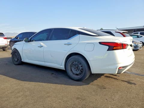 2019 Nissan Altima, VIN 1N4BL4BV3KC242983. Фото 2 з 6 з аукціону Copart. Каталог авто зі США OpenDataCar.