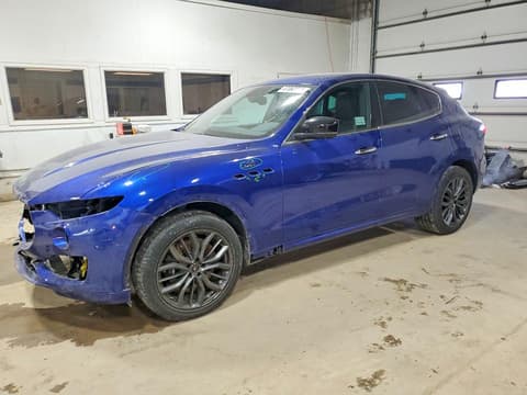 2024 Maserati Levante, VIN ZN661XUM6RX445200. Фото 1 из 6 с аукциона Copart. Каталог авто из США OpenDataCar.