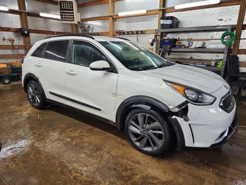 2017 Kia Niro, VIN KNDCC3LC0H5064601. Фото 4 з 6 з аукціону Copart. Каталог авто зі США OpenDataCar.