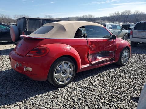 2015 Volkswagen Beetle, VIN 3VW507AT8FM802953. Фото 3 з 6 з аукціону Copart. Каталог авто зі США OpenDataCar.
