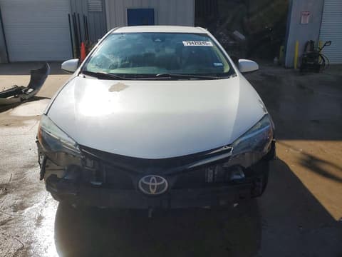 2018 Toyota Corolla, VIN 5YFBURHE7JP824361. Фото 5 з 6 з аукціону Copart. Каталог авто зі США OpenDataCar.
