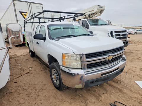 2009 Chevrolet Silverado, VIN 1GBHK49K99E150363. Zdjęcie 4 z 6 z aukcji Copart. Katalog aut z USA OpenDataCar.
