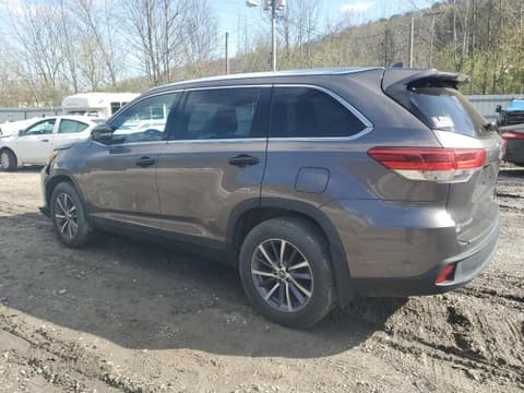 2019 Toyota Highlander, VIN 5TDJZRFH0KS959376. Фото 2 з 6 з аукціону Copart. Каталог авто зі США OpenDataCar.