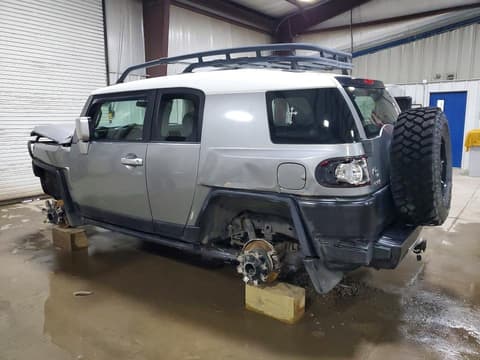 2009 Toyota FJ Cruiser, VIN JTEBU11FX9K057194. Фото 2 из 6 с аукциона Copart. Каталог авто из США OpenDataCar.