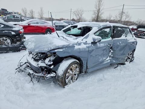 2025 Audi Q4 e-tron, VIN WA1GUAFZ6SP042692. Фото 1 из 6 с аукциона Copart. Каталог авто из США OpenDataCar.