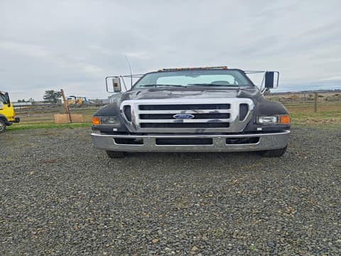 2005 Ford F-650, VIN 3FRNF65F65V150717. Фото 1 з 6 з аукціону Copart. Каталог авто зі США OpenDataCar.