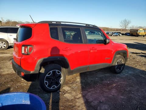 2016 Jeep Renegade, VIN ZACCJBCT0GPD85754. Фото 3 из 6 с аукциона Copart. Каталог авто из США OpenDataCar.