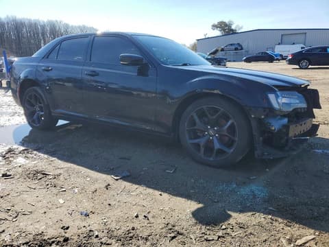 2021 Chrysler 300, VIN 2C3CCABG2MH523529. Фото 4 з 6 з аукціону Copart. Каталог авто зі США OpenDataCar.