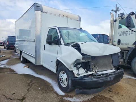 2022 Gmc Savana, VIN 7GZ37TC7XNN010860. Фото 4 з 6 з аукціону Copart. Каталог авто зі США OpenDataCar.