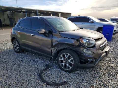 2016 Fiat 500X, VIN ZFBCFXCT2GP388332. Zdjęcie 4 z 6 z aukcji Copart. Katalog aut z USA OpenDataCar.