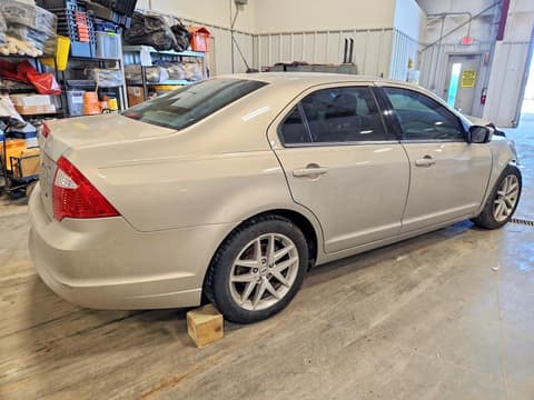 2010 Ford Fusion, VIN 3FAHP0HA2AR227614. Фото 3 з 6 з аукціону Copart. Каталог авто зі США OpenDataCar.