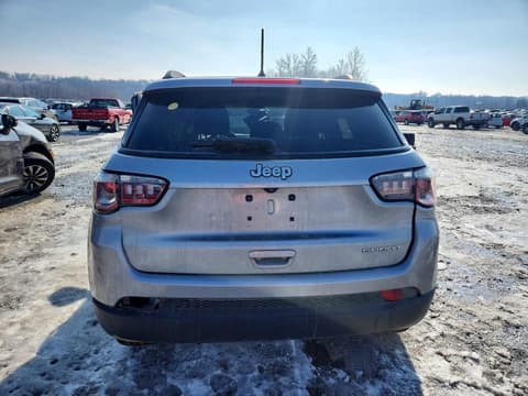 2018 Jeep Compass, VIN 3C4NJCAB5JT411578. Фото 6 з 6 з аукціону Copart. Каталог авто зі США OpenDataCar.
