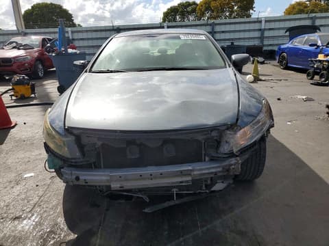 2010 Honda Accord, VIN 1HGCS1B35AA002781. Zdjęcie 5 z 6 z aukcji Copart. Katalog aut z USA OpenDataCar.