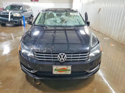 2014 Volkswagen Passat, VIN 1VWBN7A34EC042444. Фото 5 з 6 з аукціону Copart. Каталог авто зі США OpenDataCar.