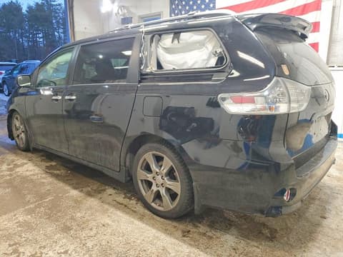 2016 Toyota Sienna, VIN 5TDXK3DC9GS760739. Фото 2 з 6 з аукціону Copart. Каталог авто зі США OpenDataCar.