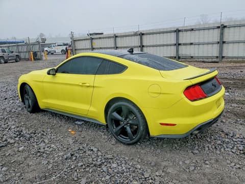 2021 Ford Mustang, VIN 1FA6P8THXM5113930. Фото 2 з 6 з аукціону Copart. Каталог авто зі США OpenDataCar.