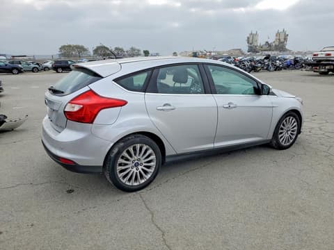 2012 Ford Focus, VIN 1FAHP3N21CL273998. Фото 3 из 6 с аукциона Copart. Каталог авто из США OpenDataCar.