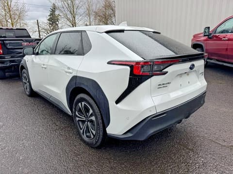 2023 Subaru Solterra, VIN JTMABABA8PA028708. Фото 3 из 6 с аукциона Copart. Каталог авто из США OpenDataCar.