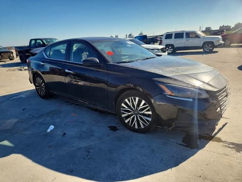 2024 Nissan Altima, VIN 1N4BL4DV1RN301038. Фото 4 з 6 з аукціону Copart. Каталог авто зі США OpenDataCar.