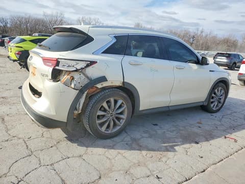 2019 Infiniti QX50, VIN 3PCAJ5M11KF137096. Фото 3 з 6 з аукціону Copart. Каталог авто зі США OpenDataCar.
