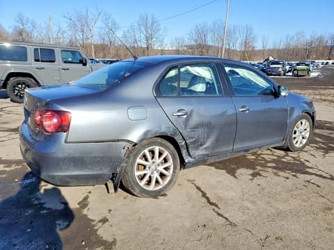 2010 Volkswagen Jetta, VIN 3VWRZ7AJ1AM102402. Фото 3 з 6 з аукціону Copart. Каталог авто зі США OpenDataCar.