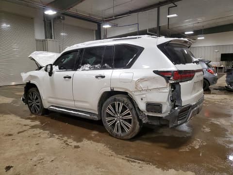 2025 Lexus LX 600, VIN JTJGB7CX0S4075753. Фото 2 из 6 с аукциона Copart. Каталог авто из США OpenDataCar.