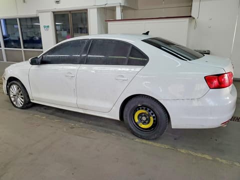 2014 Volkswagen Jetta, VIN 3VWLL7AJ3EM428926. Фото 2 з 6 з аукціону Copart. Каталог авто зі США OpenDataCar.