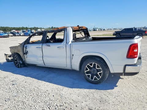 2025 Ram 1500, VIN 1C6SRFJP0SN582322. Фото 2 з 6 з аукціону Copart. Каталог авто зі США OpenDataCar.