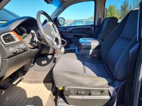 2011 Chevrolet Suburban, VIN 1GNSKHE37BR195329. Фото 6 з 6 з аукціону Copart. Каталог авто зі США OpenDataCar.