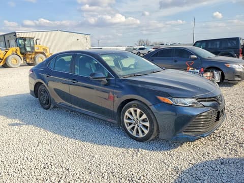 2019 Toyota Camry, VIN 4T1B11HK7KU778868. Фото 4 з 6 з аукціону Copart. Каталог авто зі США OpenDataCar.
