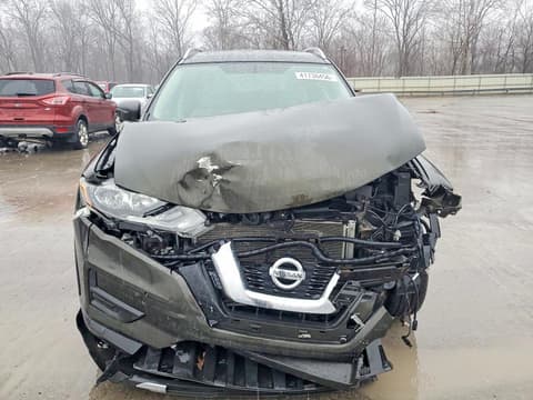 2017 Nissan Rogue, VIN 5N1AT2MV1HC761896. Фото 5 з 6 з аукціону Copart. Каталог авто зі США OpenDataCar.