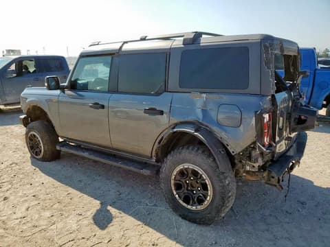 2023 Ford Bronco, VIN 1FMEE5DH1PLB80999. Фото 2 з 6 з аукціону Copart. Каталог авто зі США OpenDataCar.