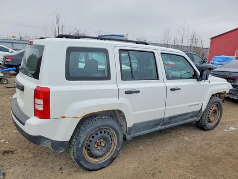 2011 Jeep Patriot, VIN 1J4NF2GB1BD133203. Фото 3 з 6 з аукціону Copart. Каталог авто зі США OpenDataCar.