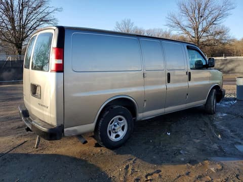 2003 Chevrolet Express 1500, VIN 1GCFG15X131145368. Фото 3 з 6 з аукціону Copart. Каталог авто зі США OpenDataCar.